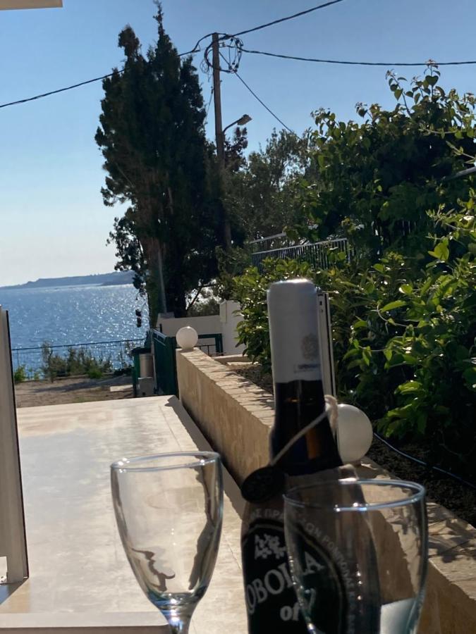 Studios Angeliki ラッシ エクステリア 写真